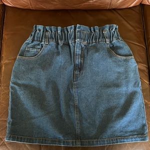 ENTRO size small paper bag skirt